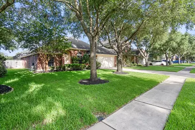 4902 Bonny Loch Lane, Houston, TX 77084 - Photo 2
