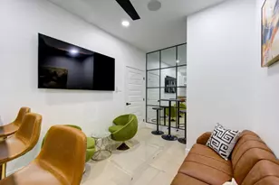 5702 Fairdale Ln, Houston, TX 77057 - Photo 38
