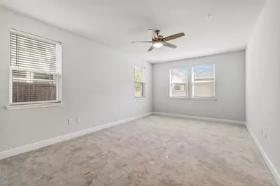 6804 Westview Drive #2106, Houston, TX 77055 - Photo 10