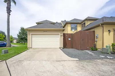 2043 Palm Forest Lane, Houston, TX 77077 - Photo 42