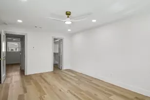 10627 Inwood Dr, Houston, TX 77042 - Photo 16