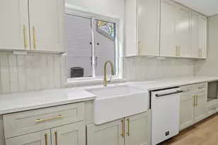 10627 Inwood Dr, Houston, TX 77042 - Photo 4