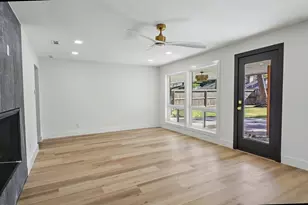 10627 Inwood Dr, Houston, TX 77042 - Photo 10