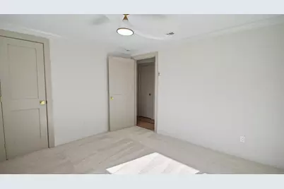 10627 Inwood Drive, Houston, TX 77042 - Photo 24