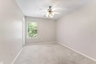 10 Otter Lodge Pl, The Woodlands, TX 77382 - Photo 26