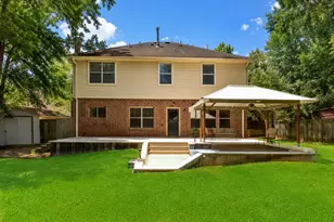 10 Otter Lodge Pl, The Woodlands, TX 77382 - Photo 2