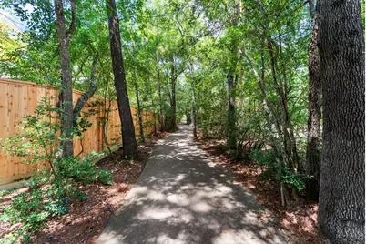 10 Otter Lodge Place, The Woodlands, TX 77382 - Photo 38