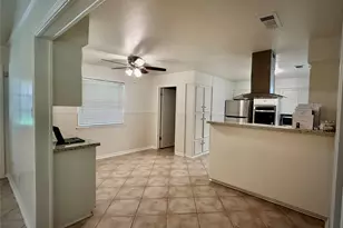 124 Dogwood St, Sugar Land, TX 77478 - Photo 6