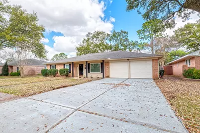 124 Dogwood Street, Sugar Land, TX 77478 - Photo 6