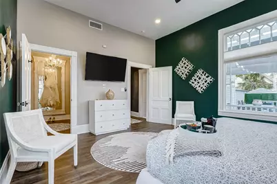 1210 Broadway Avenue J Street, Galveston, TX 77550 - Photo 18