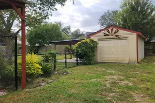 616 Cannan Dr, Angleton, TX 77515 - Photo 44