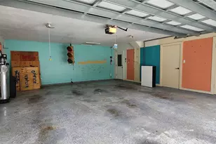 616 Cannan Dr, Angleton, TX 77515 - Photo 8