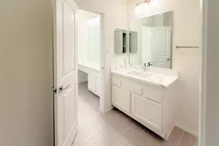 17497 Red Oak Dr, Houston, TX 77090 - Photo 26