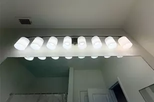 17497 Red Oak Dr, Houston, TX 77090 - Photo 40