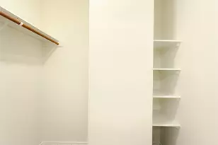 17497 Red Oak Dr, Houston, TX 77090 - Photo 24