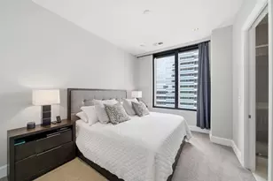 1409 Post Oak Blvd, Houston, TX 77056 - Photo 18