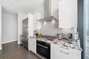 1409 Post Oak Blvd, Houston, TX 77056 - Photo 12