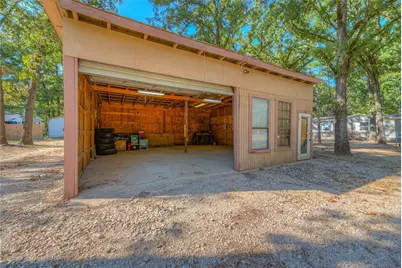 767 Windwood Drive, Livingston, TX 77351 - Photo 16