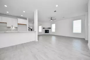 5851 Madison Trl Dr, Richmond, TX 77545 - Photo 8