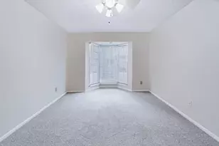 1515 Sandy Springs Rd, Houston, TX 77042 - Photo 14
