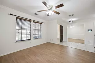 2507 Foxden Dr, Pearland, TX 77584 - Photo 4