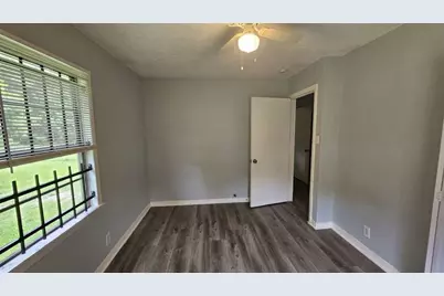 4215 Los Angeles Street, Houston, TX 77026 - Photo 4