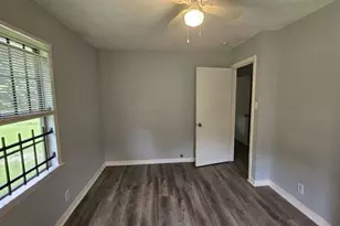 4215 Los Angeles St, Houston, TX 77026 - Photo 4