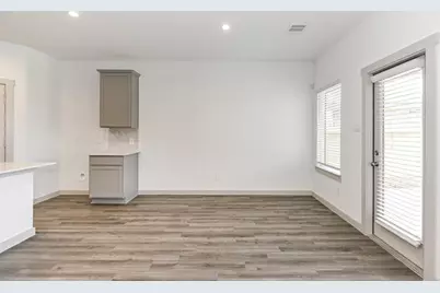 7918 Brumly Lane, Rosharon, TX 77583 - Photo 10