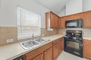 16219 Wilmington Park Ln, Houston, TX 77084 - Photo 10