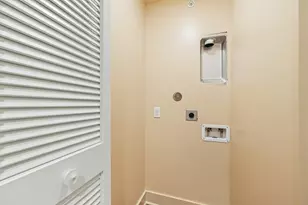 2829 Timmons Ln, Houston, TX 77027 - Photo 28