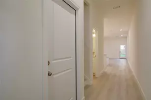 957 Ringold St, Houston, TX 77088 - Photo 8