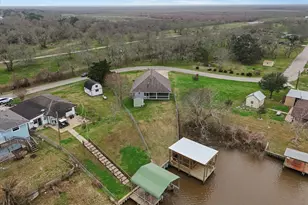 5317 County Rd 868 E, Brazoria, TX 77422 - Photo 16