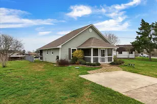 5317 County Rd 868 E, Brazoria, TX 77422 - Photo 2