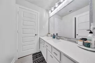 8826 Forest Side Dr, Missouri City, TX 77459 - Photo 30