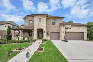 8826 Forest Side Dr, Missouri City, TX 77459 - Photo 2