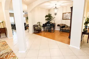 11819 Misty Peak Ln, Humble, TX 77346 - Photo 4