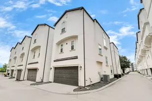 2704 Freund St, Houston, TX 77003 - Photo 10