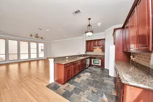 3014 Chenevert St, Houston, TX 77004 - Photo 18