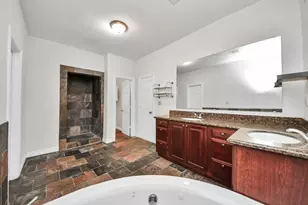 3014 Chenevert St, Houston, TX 77004 - Photo 44