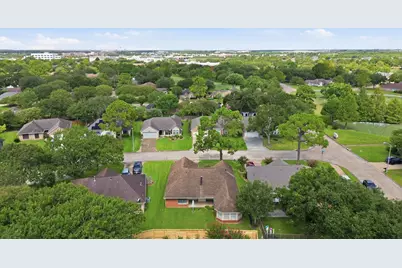 707 Laurel Grove Lane, Pearland, TX 77584 - Photo 26