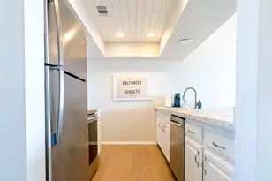 32 Dana Dr, Galveston, TX 77554 - Photo 4