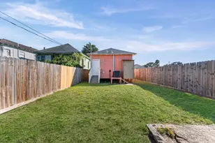 2818 Ave M 1/2, Galveston, TX 77550 - Photo 22