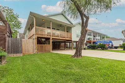 315 West Drive, Kemah, TX 77565 - Photo 8