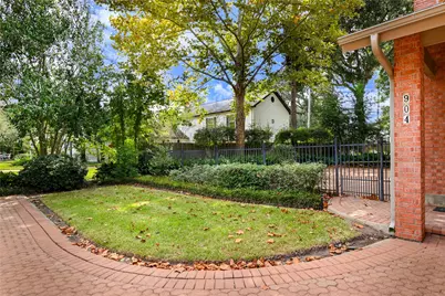 904 Winston Drive, Richmond, TX 77469 - Photo 2