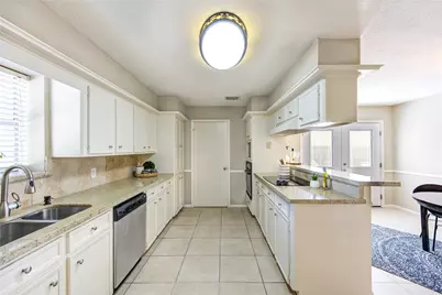 2238 Hickory Lawn Drive, Houston, TX 77077 - Photo 12