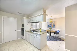 2238 Hickory Lawn Dr, Houston, TX 77077 - Photo 14