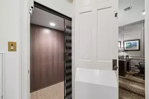 3036 Locke Ln, Houston, TX 77019 - Photo 22