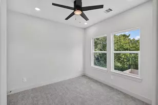 8027 Betty Boop St, Houston, TX 77028 - Photo 26