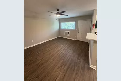 1225 W 25th Street #2, Houston, TX 77008 - Photo 12