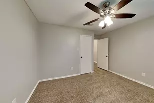 3819 Honey Brook Dr, Houston, TX 77345 - Photo 16